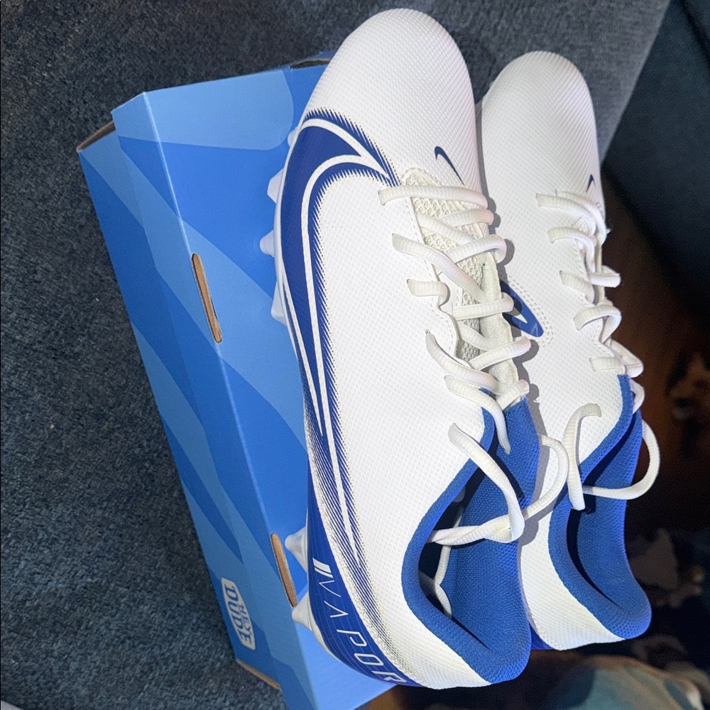 Nike White and Blue Firm-Ground Soccer Cleats